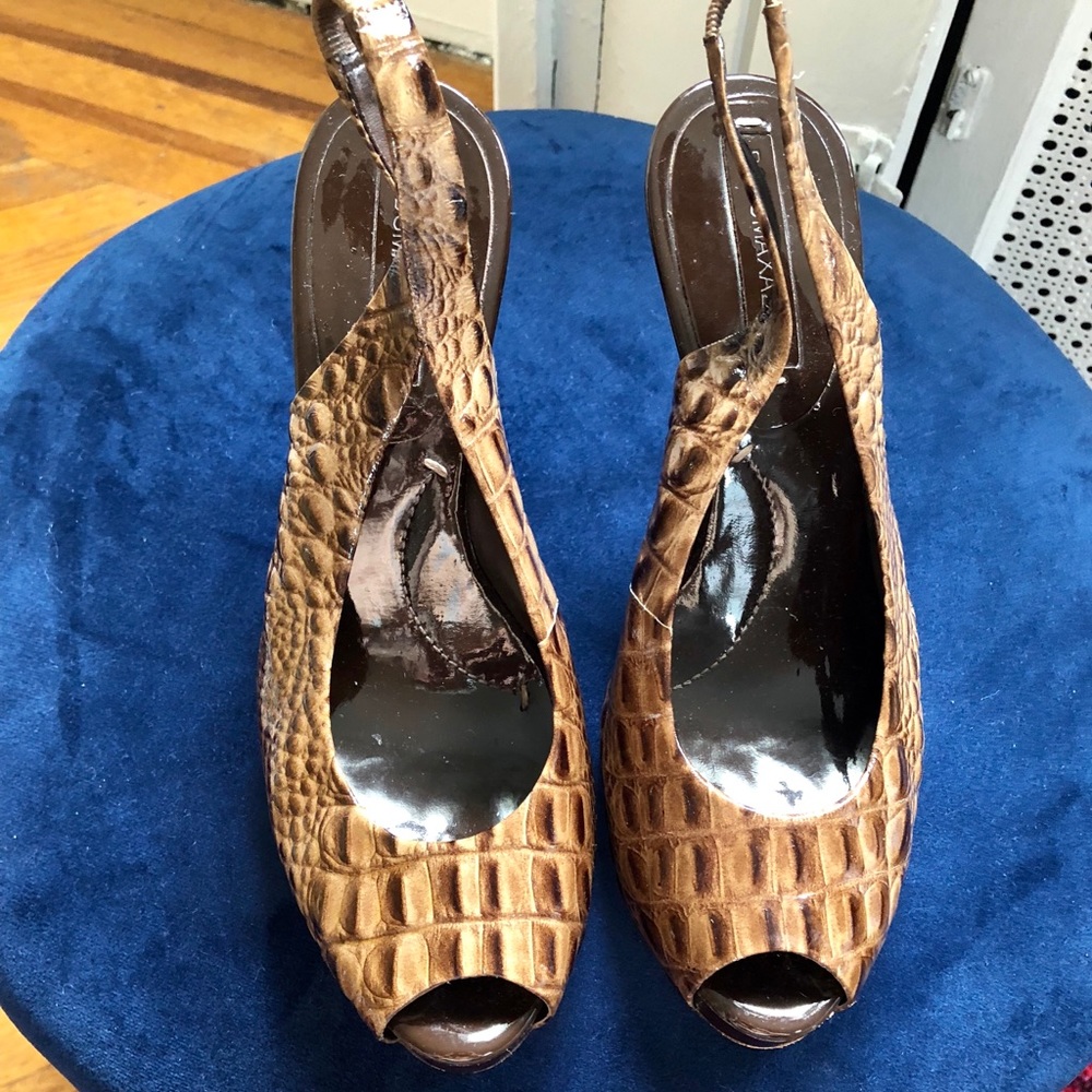 BGBG heels USeD